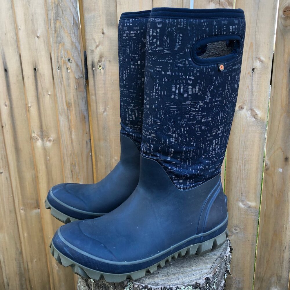 Women's Bogs Whiteout Spark Winter/Rain/Farm Boots. Size 7